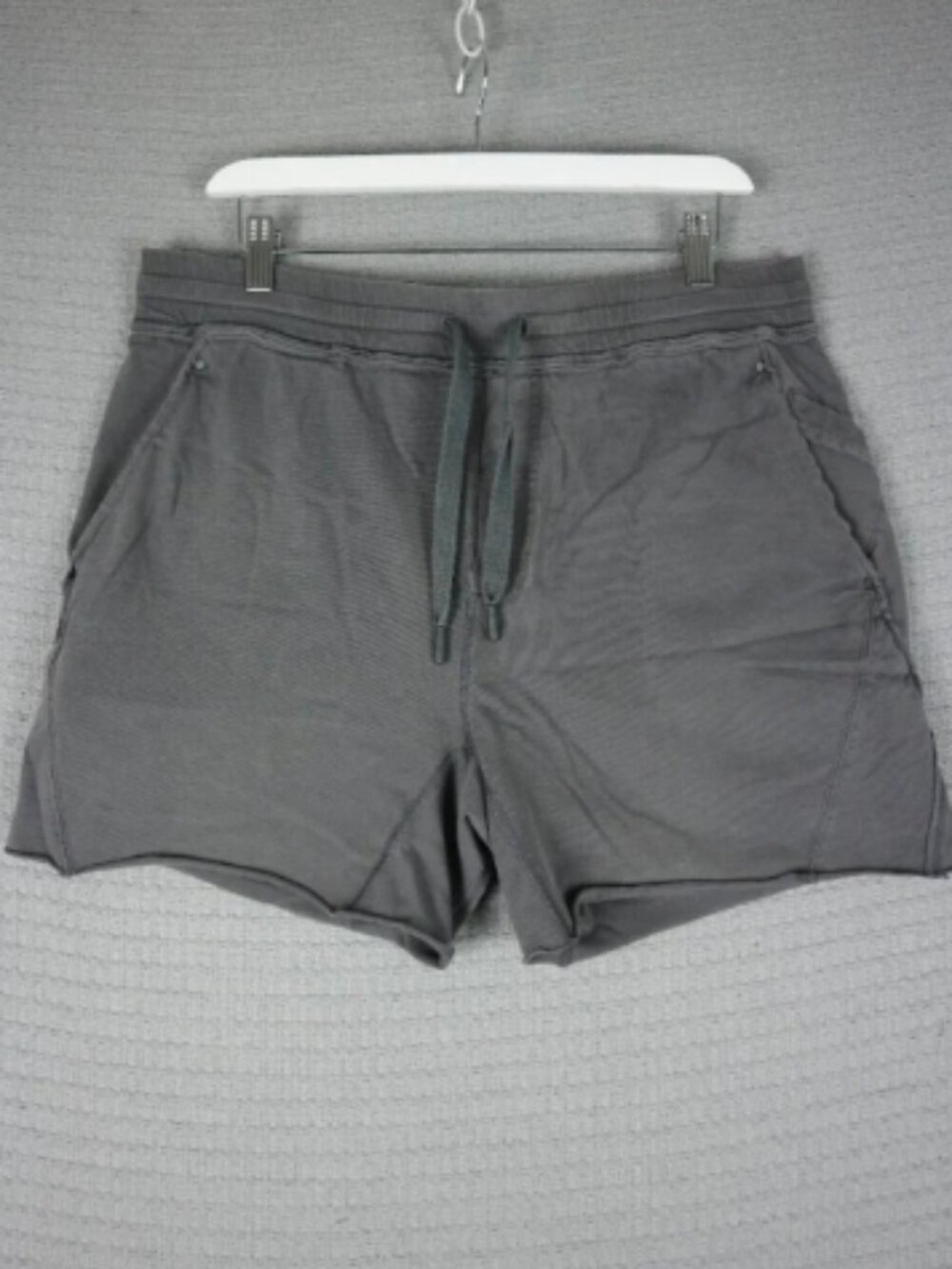 Lululemon Athletic Cut Off Cotton Mix Shorts Mens 34W